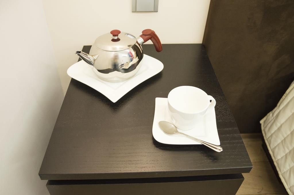 Luxury Apartments Pricna Praha Bagian luar foto
