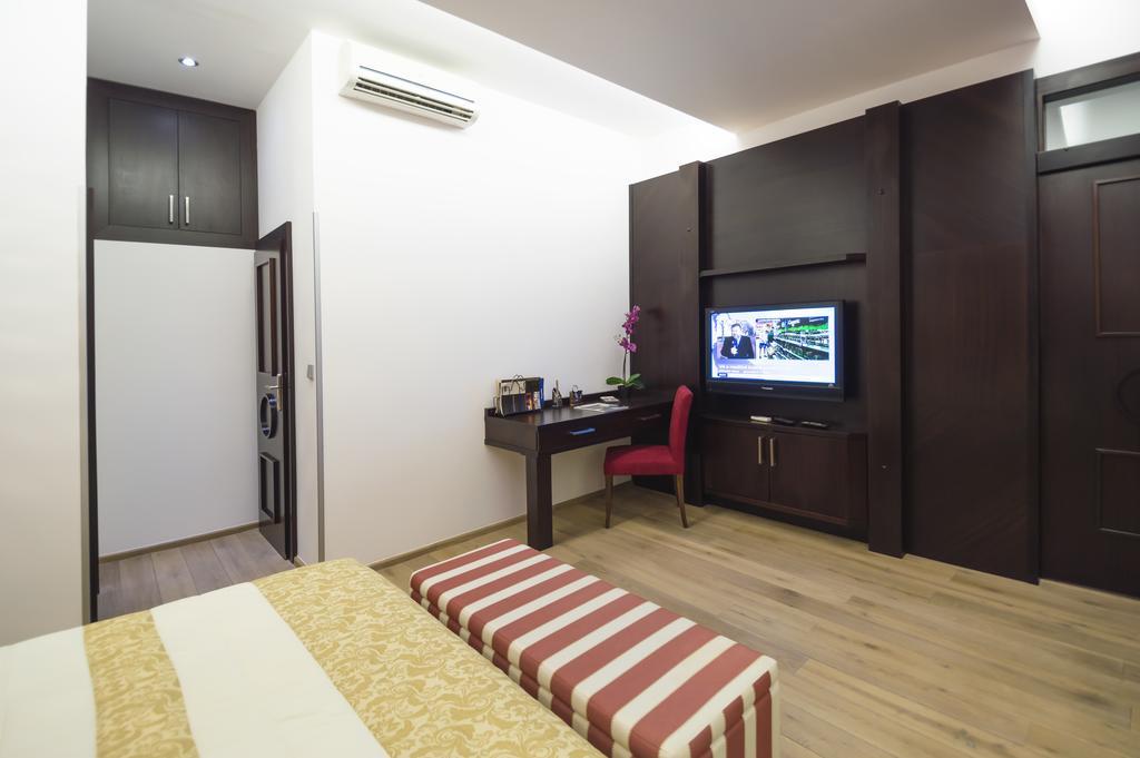 Luxury Apartments Pricna Praha Bagian luar foto