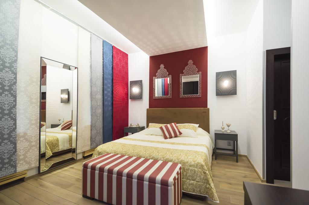 Luxury Apartments Pricna Praha Bagian luar foto