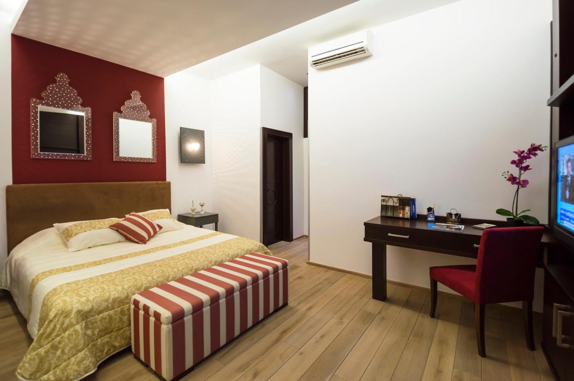 Luxury Apartments Pricna Praha Bagian luar foto