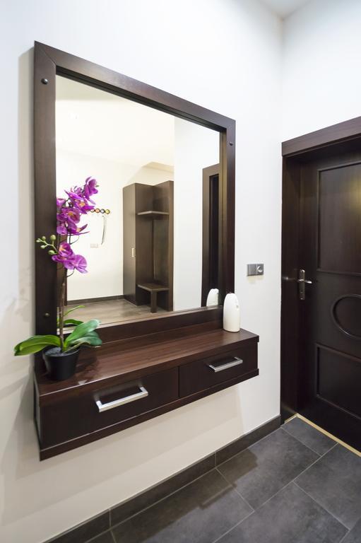 Luxury Apartments Pricna Praha Bagian luar foto
